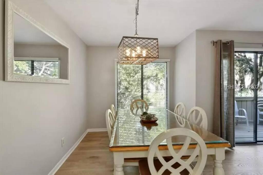 Vila New Pics! Harbour Town 3Br/3Ba - Pool Access - Book Now Hilton Head Island Exteriér fotografie
