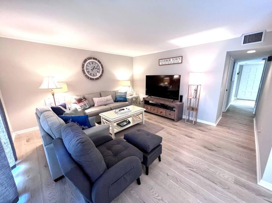 Vila New Pics! Harbour Town 3Br/3Ba - Pool Access - Book Now Hilton Head Island Exteriér fotografie